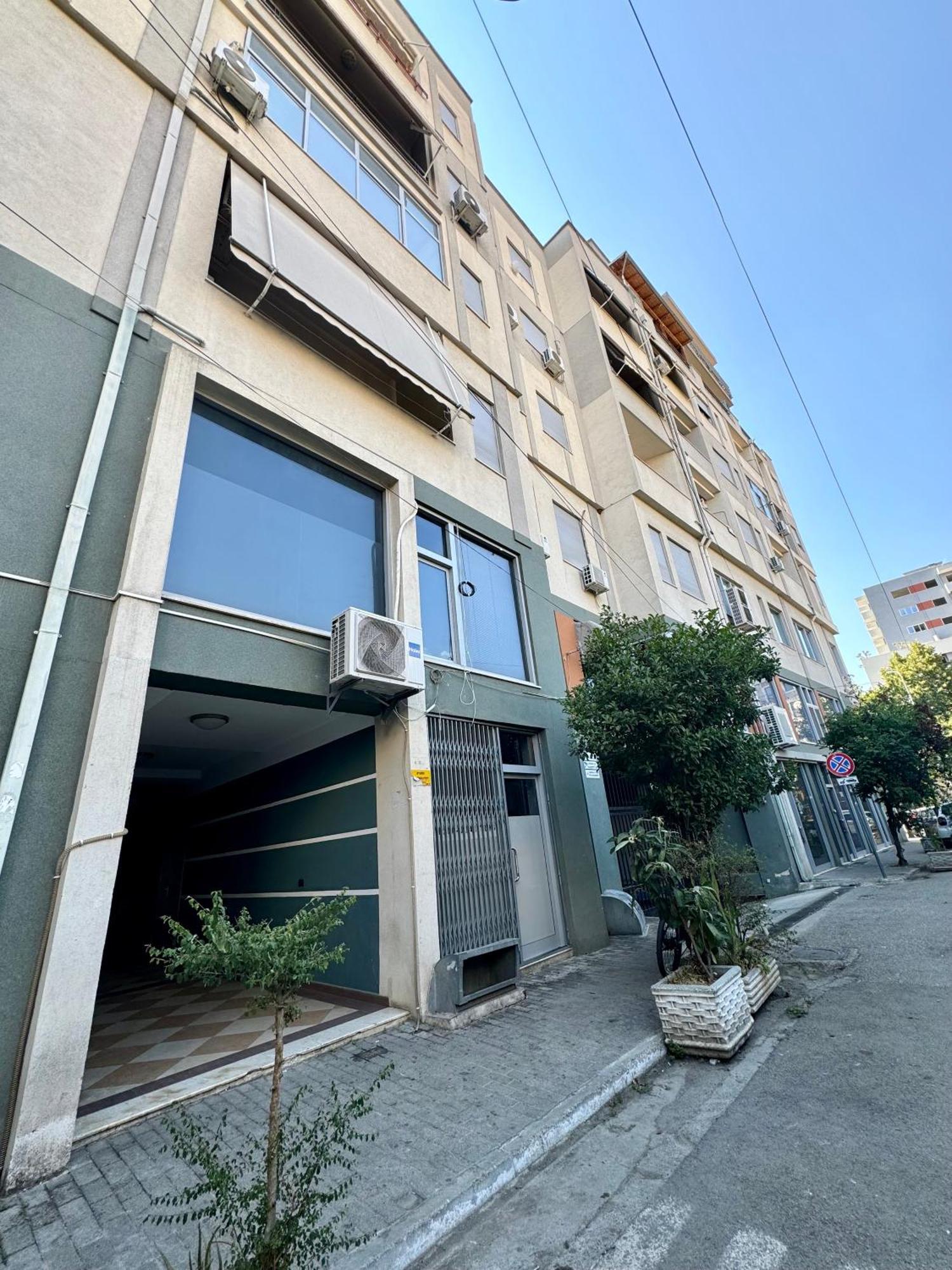 Apartamento New Bazaar Cozy 3 Tirana