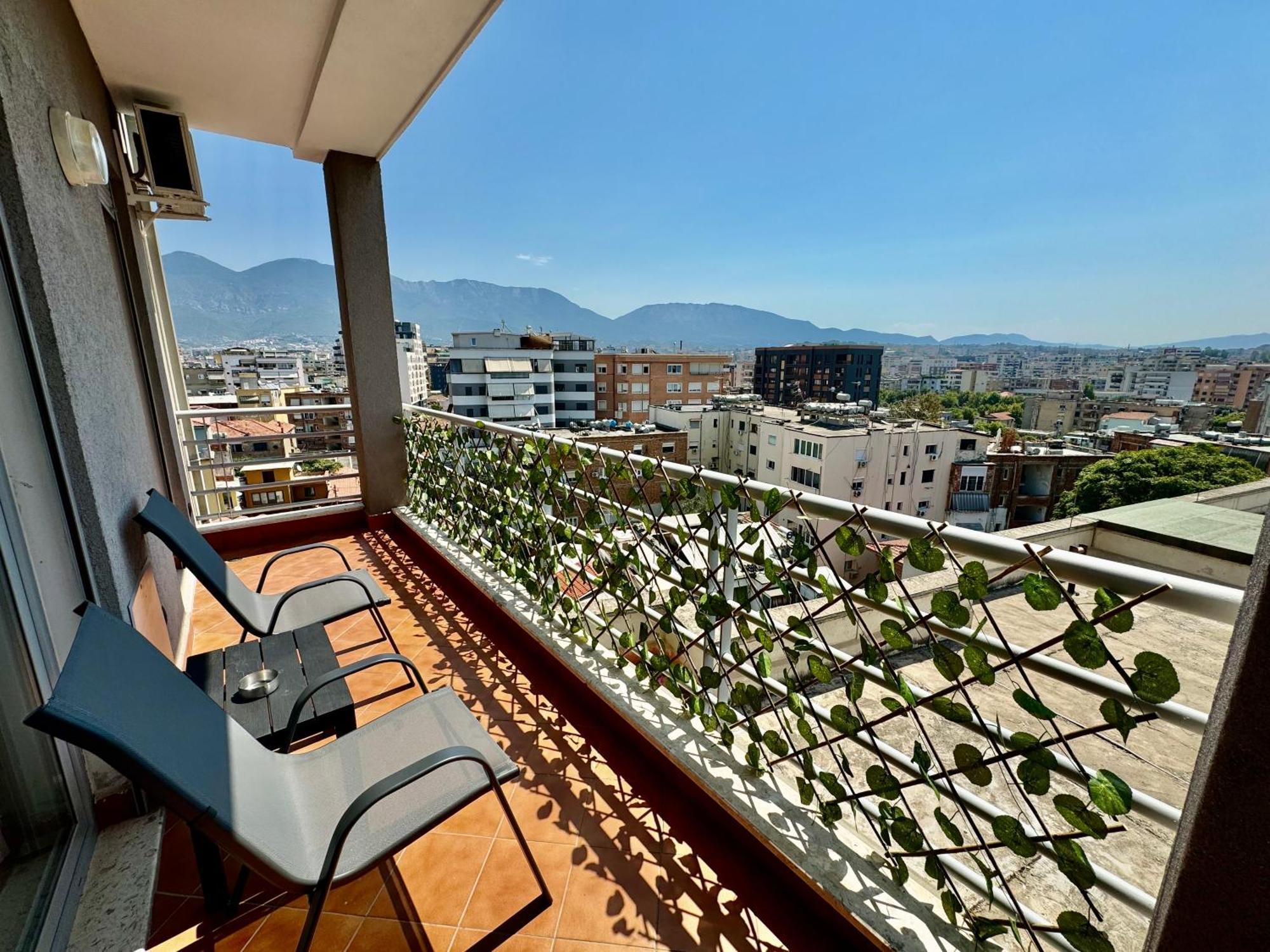 New Bazaar Cozy 3 Apartamento Tirana